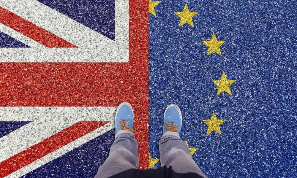 Brexit: Οι πρεσβευτές των κρατών μελών θα μελετήσουν τη συμφωνία